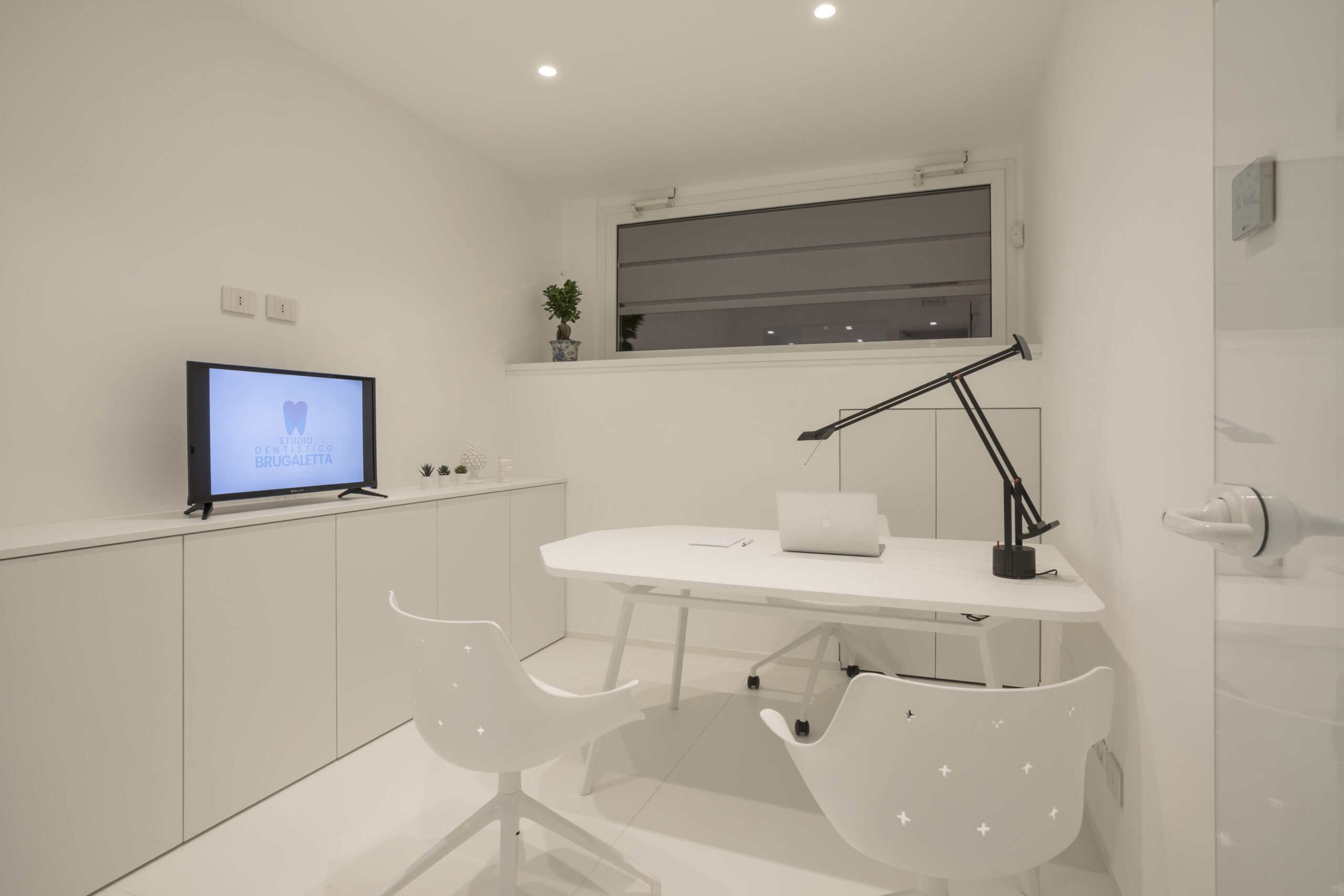 4 FOTO STUDIO 4 FOTO STUDIO